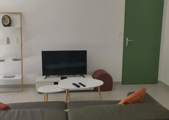 Nouvelle Villa Provencale Calme, Proche Du Centre